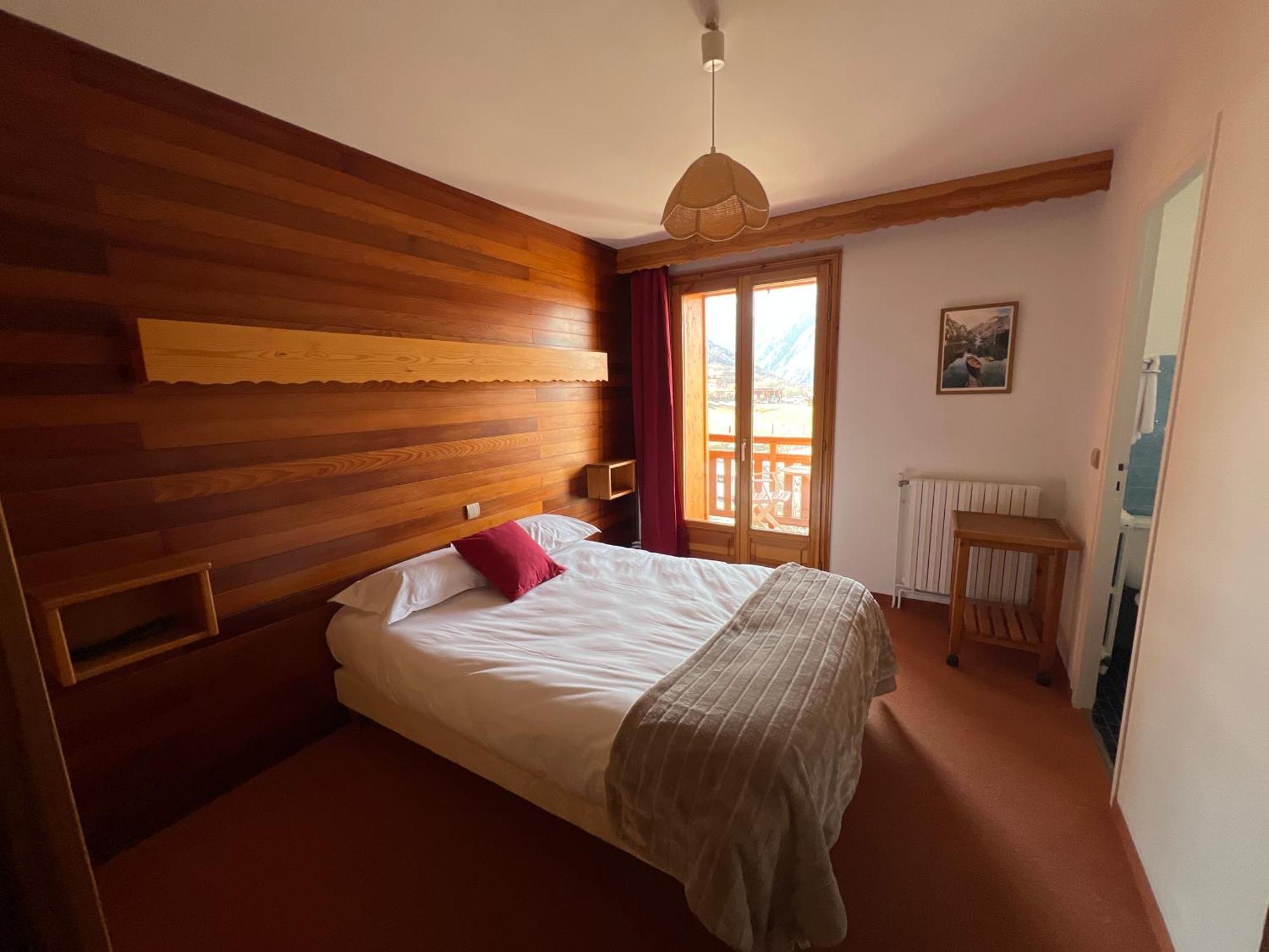 Hotel Restaurant La Pendine Les Pres エクステリア 写真